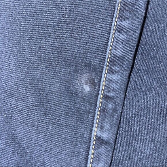 MK 10 IZZY SKINNY DARK WASH LIGHTWEIGHT 28” INSEAM JEANS - Picture 13 of 13